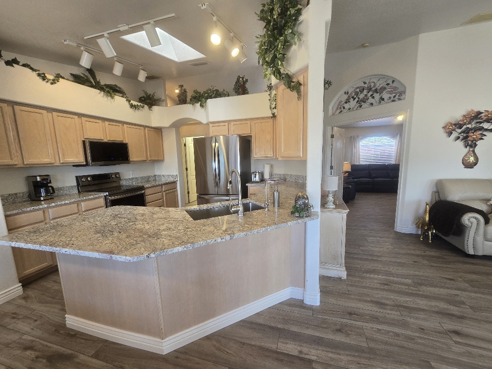 Copper Canyon Realty Rental and For Sale Properties in Lake Havasu City